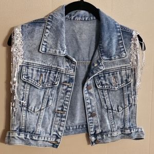 SweatyRocks XS Over Sized Ladies Festival Western Denim Fringe Crop Vest